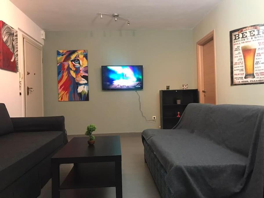 テッサロニキ5 Min From Papageorgiou Free Indoor Parkingアパートメント エクステリア 写真
